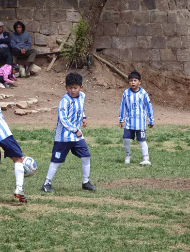 Fotografia del album Matador Gonzales Futbol Club vs Racing Sucre Club Formativo - La Liga Kids Cup