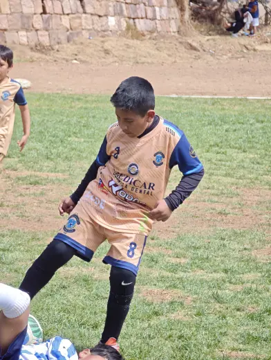 Fotografia del album Matador Gonzales Futbol Club vs Racing Sucre Club Formativo - La Liga Kids Cup