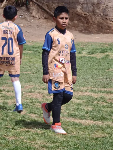 Fotografia del album Matador Gonzales Futbol Club vs Racing Sucre Club Formativo - La Liga Kids Cup