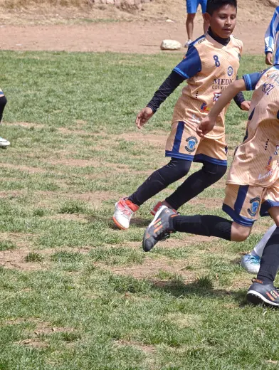 Fotografia del album Matador Gonzales Futbol Club vs Racing Sucre Club Formativo - La Liga Kids Cup