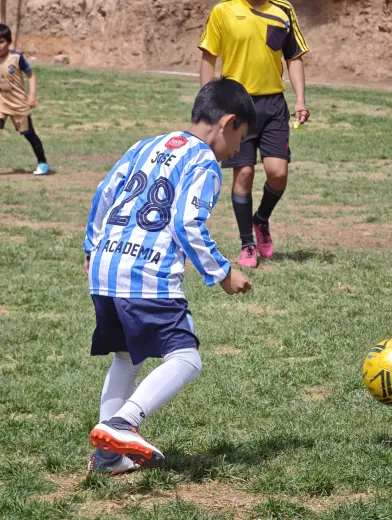 Fotografia del album Matador Gonzales Futbol Club vs Racing Sucre Club Formativo - La Liga Kids Cup