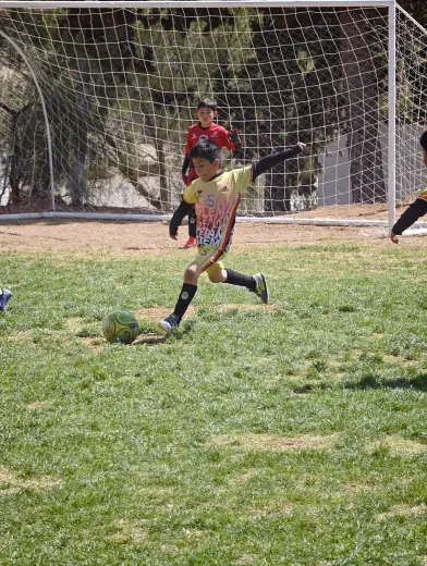 Fotografia del album Club Atletico Ezequiel Rodríguez vs Fútbol CABA - La Liga Kids Cup