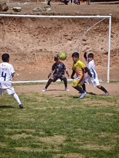 Fotografia del album Club Atletico Ezequiel Rodríguez vs Fútbol CABA - La Liga Kids Cup