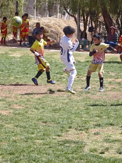 Fotografia del album Club Atletico Ezequiel Rodríguez vs Fútbol CABA - La Liga Kids Cup