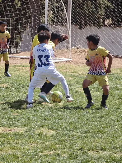 Fotografia del album Club Atletico Ezequiel Rodríguez vs Fútbol CABA - La Liga Kids Cup