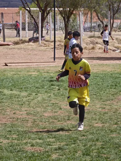 Fotografia del album Club Atletico Ezequiel Rodríguez vs Fútbol CABA - La Liga Kids Cup