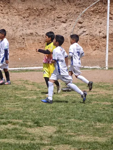 Fotografia del album Club Atletico Ezequiel Rodríguez vs Fútbol CABA - La Liga Kids Cup