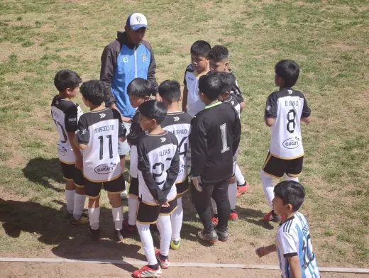 Fotografia del album Club Cracks Juniors vs Diablos de Oro - La Liga Kids Cup
