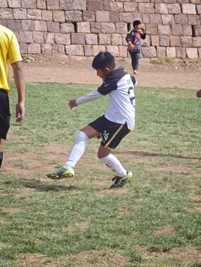 Fotografia del album Club Cracks Juniors vs Diablos de Oro - La Liga Kids Cup