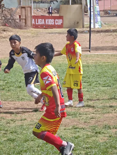Fotografia del album Club Cracks Juniors vs Diablos de Oro - La Liga Kids Cup