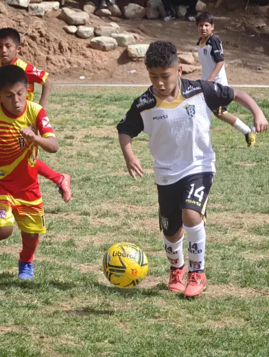 Fotografia del album Club Cracks Juniors vs Diablos de Oro - La Liga Kids Cup