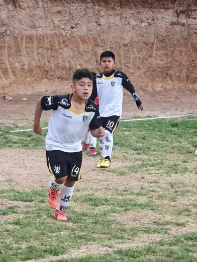 Fotografia del album Club Cracks Juniors vs Vive Soccer - La Liga Kids Cup