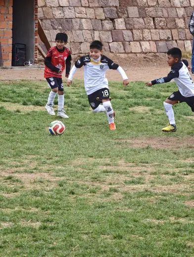 Fotografia del album Club Cracks Juniors vs Vive Soccer - La Liga Kids Cup