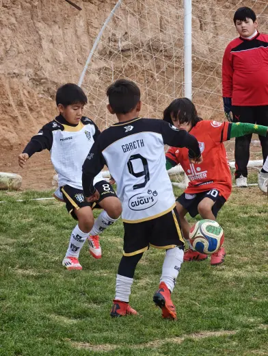 Fotografia del album Club Cracks Juniors vs Vive Soccer - La Liga Kids Cup