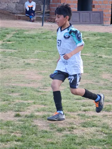 Fotografia del album Club Deportivo Santos Sucre vs Deportivo Milan - La Liga Kids Cup