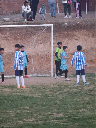 Fotografia del album Futbol Club A.B.C. Sucre vs Racing Sucre Club Formativo - La Liga Kids Cup
