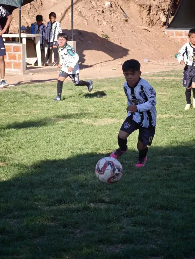 Fotografia del album Club Deportivo Santos Sucre vs Deportivo Milan - La Liga Kids Cup