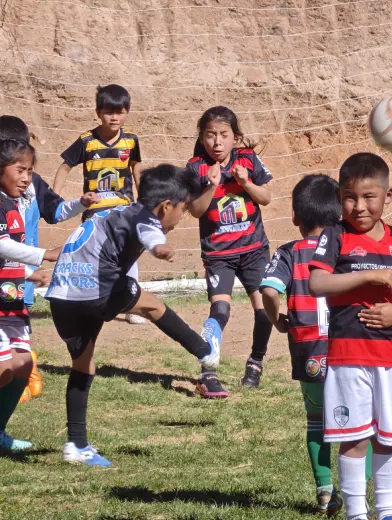 Fotografia del album Club Cracks Juniors vs Club Flamengo - La Liga Kids Cup
