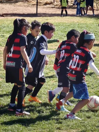 Fotografia del album Club Cracks Juniors vs Club Flamengo - La Liga Kids Cup