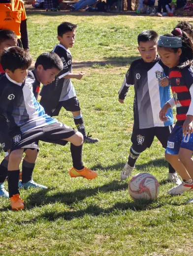 Fotografia del album Club Cracks Juniors vs Club Flamengo - La Liga Kids Cup