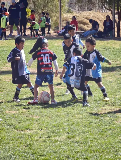 Fotografia del album Club Cracks Juniors vs Club Flamengo - La Liga Kids Cup