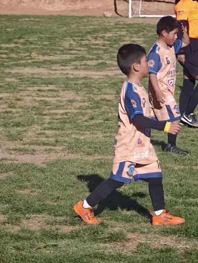 Fotografia del album Club Deportivo Santos Sucre vs Matador Gonzales Futbol Club - La Liga Kids Cup
