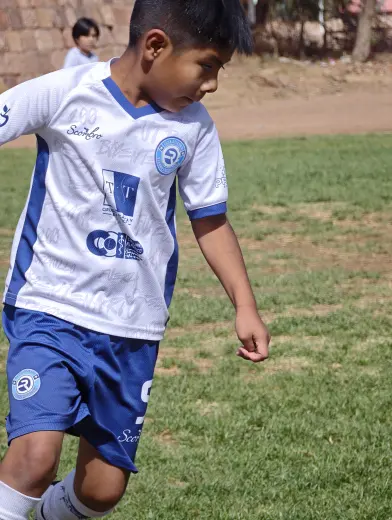 Fotografia del album Club Atletico Ezequiel Rodríguez vs Villa Real Futbol Club - La Liga Kids Cup