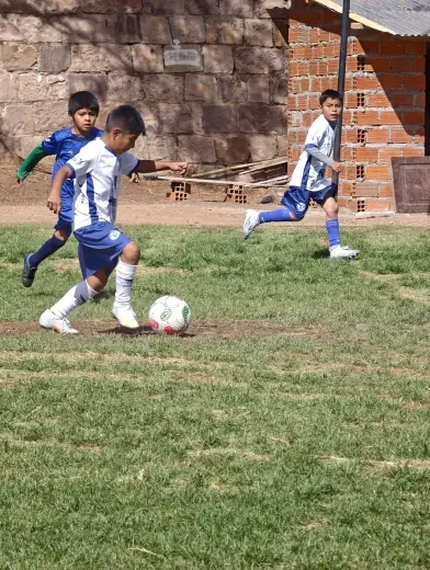 Fotografia del album Club Atletico Ezequiel Rodríguez vs Villa Real Futbol Club - La Liga Kids Cup