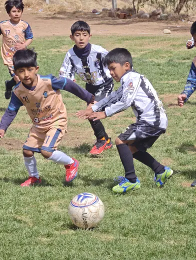 Fotografia del album Club Deportivo Santos Sucre vs Matador Gonzales Futbol Club - La Liga Kids Cup