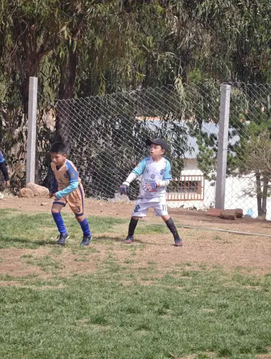 Fotografia del album Club Deportivo Santos Sucre vs Matador Gonzales Futbol Club - La Liga Kids Cup