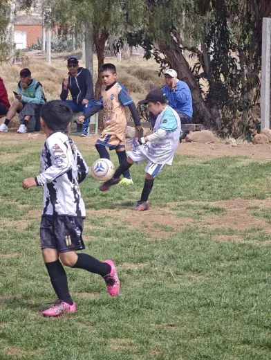 Fotografia del album Club Deportivo Santos Sucre vs Matador Gonzales Futbol Club - La Liga Kids Cup